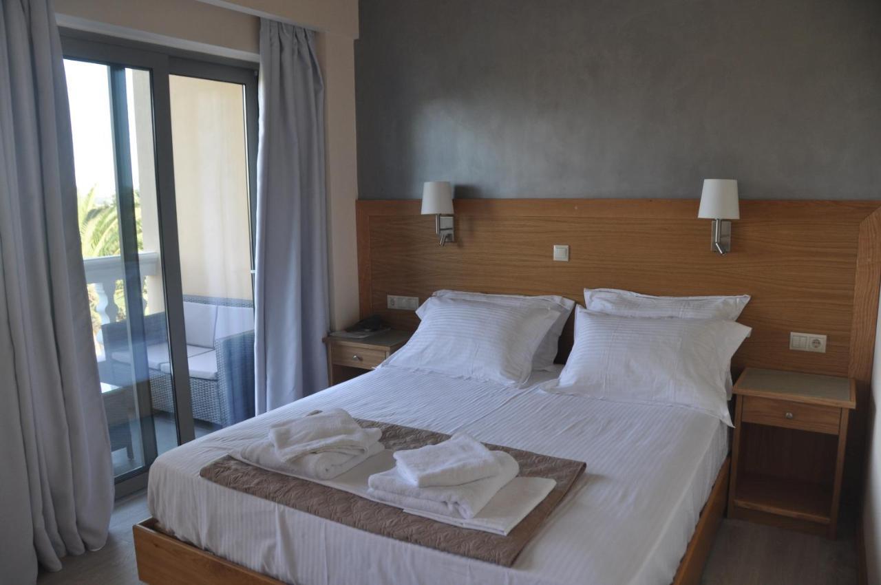 Fiori Hotel Gouvia Esterno foto